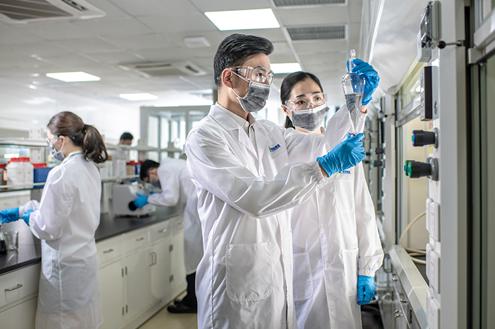 首页.jpg 首页.jpg